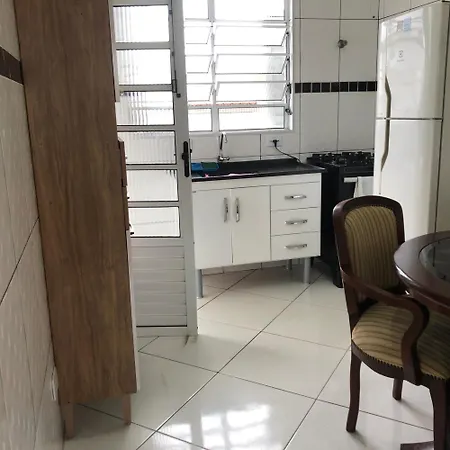 Apartamento - Aluguel Casa-2